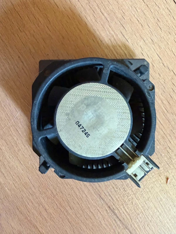 Intel Pentium 150 MHz (Classic / Non-MMX) (rdzeń P54C)