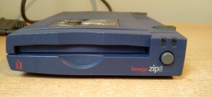 iomega ZIP 100 - Zewnętrzny